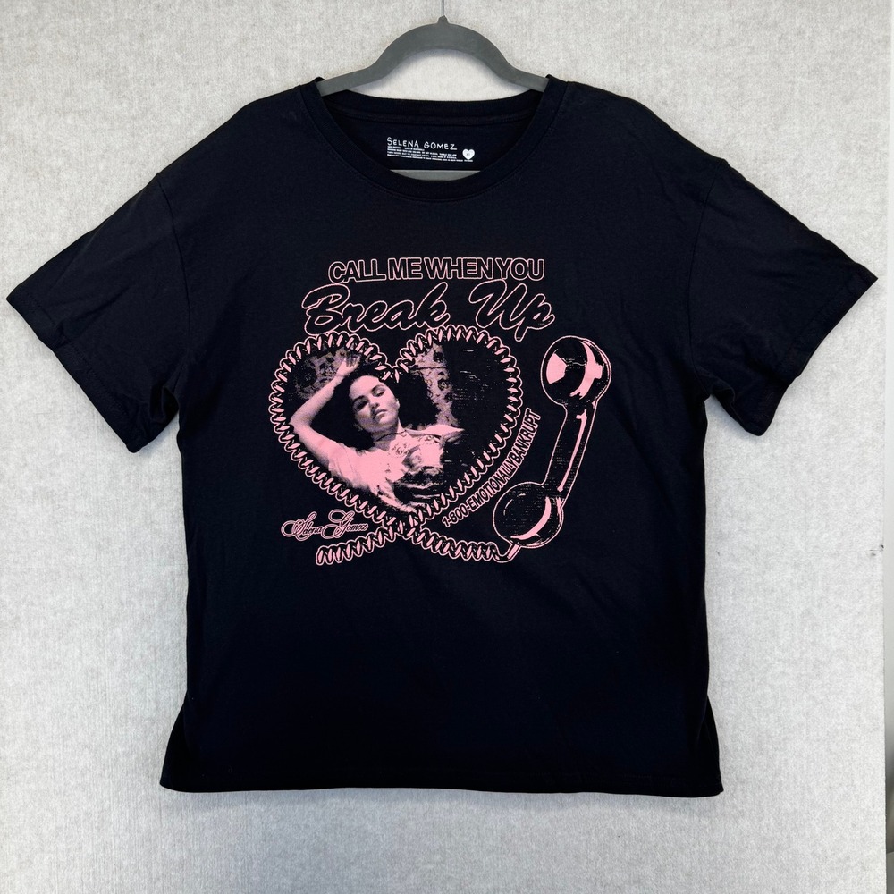 Selena Gomez Call Me When You Break Up XL Graphic T-Shirt Black Pink